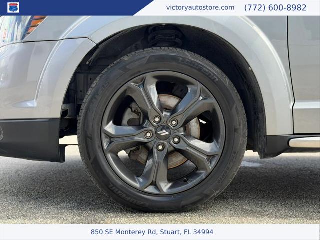 2020 Dodge Journey Crossroad