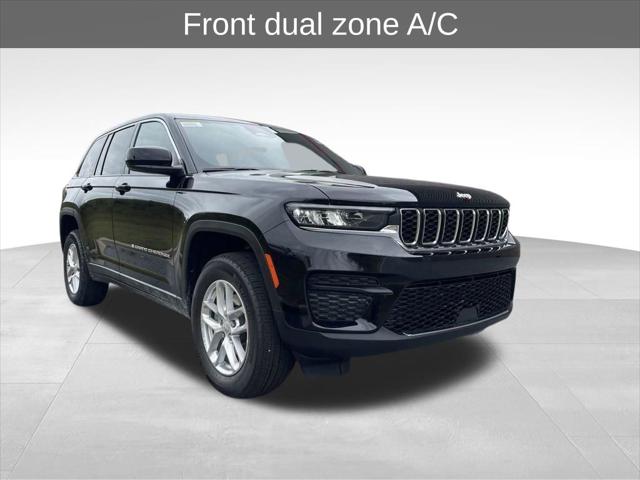 2025 Jeep Grand Cherokee Laredo X 4x4