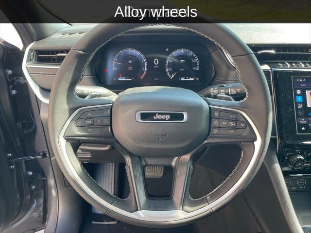 2025 Jeep Grand Cherokee Laredo X 4x4
