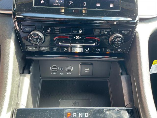 2025 Jeep Grand Cherokee Laredo X 4x4