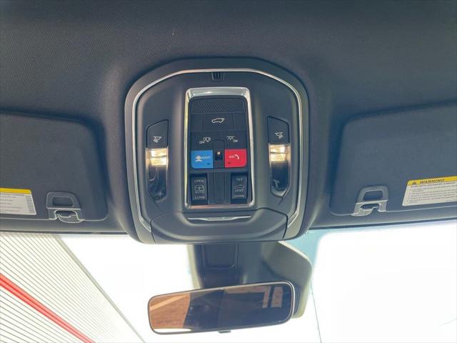 2025 Jeep Grand Cherokee Laredo X 4x4