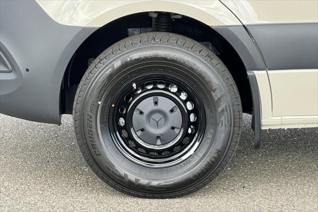 2026 Mercedes-Benz Sprinter Cargo Van Standard Roof 4-Cyl Diesel HO