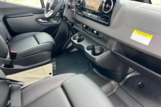 2026 Mercedes-Benz Sprinter Cargo Van Standard Roof 4-Cyl Diesel HO