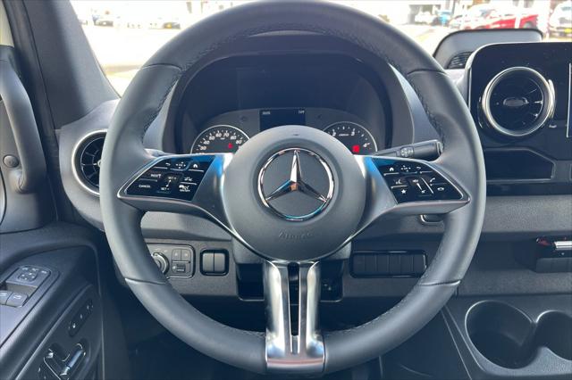 2026 Mercedes-Benz Sprinter Cargo Van Standard Roof 4-Cyl Diesel HO
