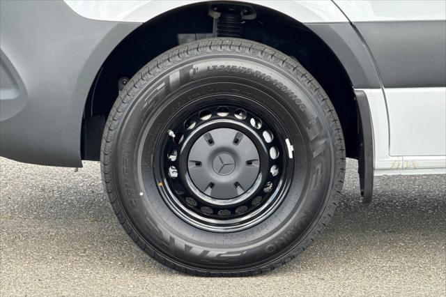 2026 Mercedes-Benz Sprinter Cargo Van Standard Roof 4-Cyl Diesel