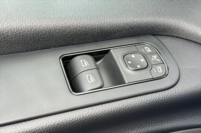 2026 Mercedes-Benz Sprinter Cargo Van Standard Roof 4-Cyl Diesel