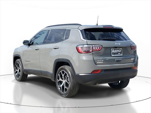 2024 Jeep Compass Latitude 4x4 2024 Jeep Compass Latitude 4x4