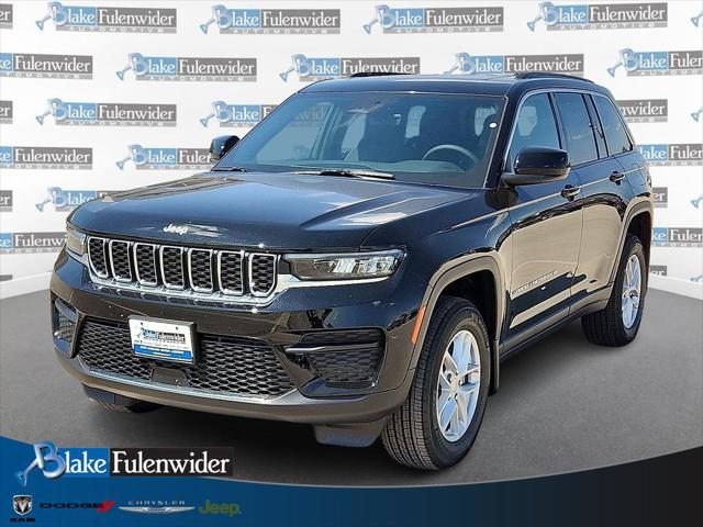 2025 Jeep Grand Cherokee GRAND CHEROKEE LAREDO X 4X4