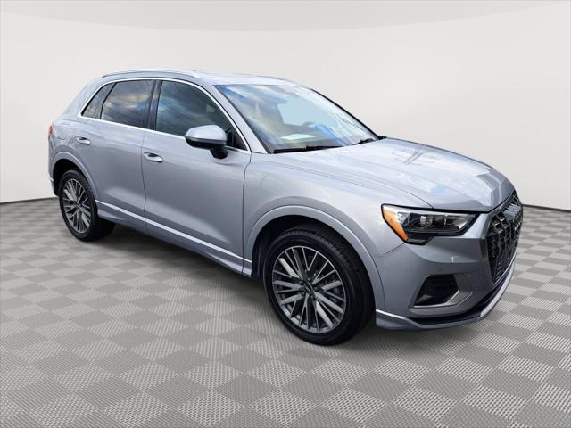 2021 Audi Q3 Premium 40 TFSI quattro Tiptronic