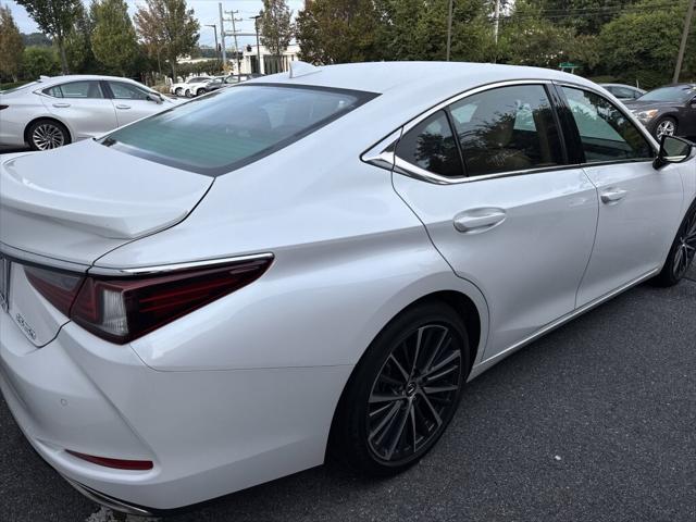 2022 Lexus ES 350 350
