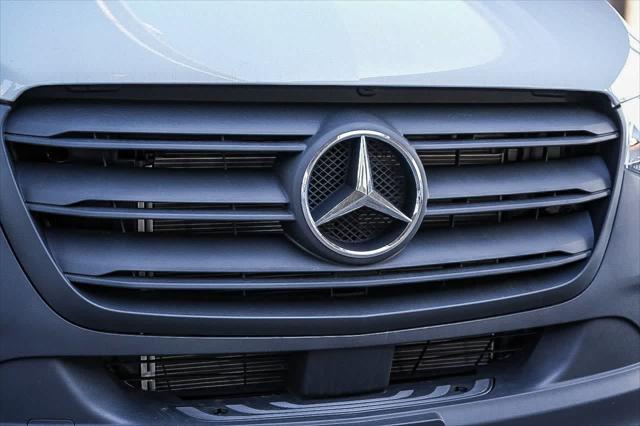 2026 Mercedes-Benz Sprinter Cargo Van High Roof 4-Cyl Diesel