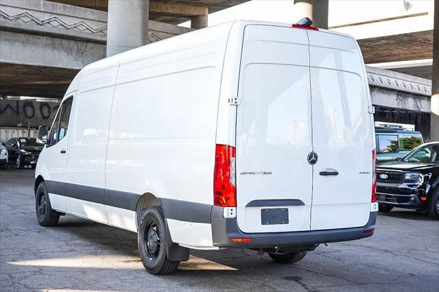 2026 Mercedes-Benz Sprinter Cargo Van High Roof 4-Cyl Diesel