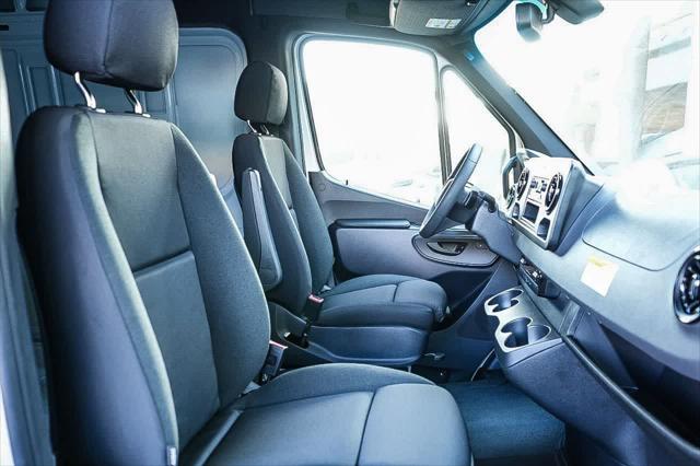 2026 Mercedes-Benz Sprinter Cargo Van High Roof 4-Cyl Diesel