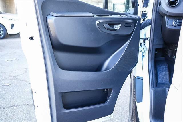 2026 Mercedes-Benz Sprinter Cargo Van High Roof 4-Cyl Diesel