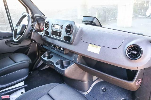 2026 Mercedes-Benz Sprinter Cargo Van High Roof 4-Cyl Diesel