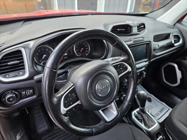 2018 Jeep Renegade Latitude 4x4 2018 Jeep Renegade Latitude 4x4