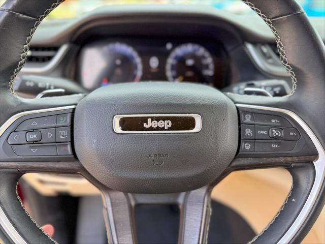 2022 Jeep Grand Cherokee Limited 4x4 2022 Jeep Grand Cherokee Limited 4x4