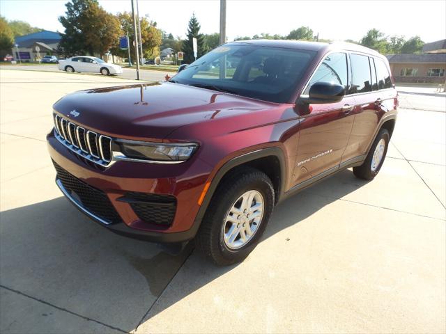 2024 Jeep Grand Cherokee Laredo 4x4