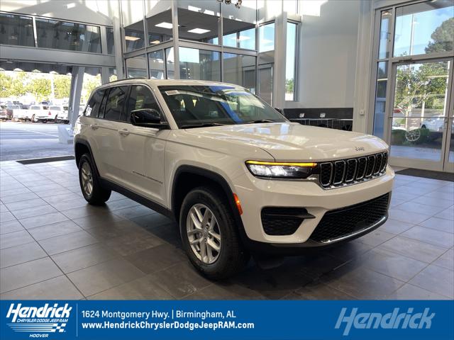 2025 Jeep Grand Cherokee GRAND CHEROKEE LAREDO X 4X2