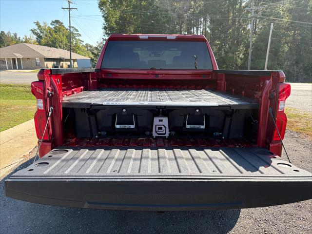 2023 Chevrolet Silverado 1500 4WD Crew Cab Short Bed LTZ
