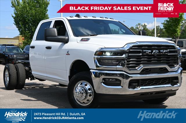 2025 RAM Ram 3500 Chassis Cab RAM 3500 TRADESMAN CREW CAB CHASSIS 4X4 60 CA 2025 RAM Ram 3500 Chassis Cab RAM 3500 TRADESMAN CREW CAB CHASSIS 4X4 60 CA