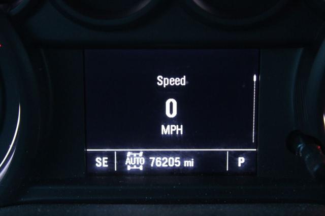 2022 Chevrolet Silverado 1500 4WD Crew Cab Short Bed Custom
