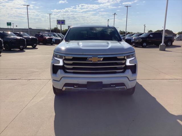 2024 Chevrolet Silverado 1500 4WD Crew Cab Standard Bed High Country
