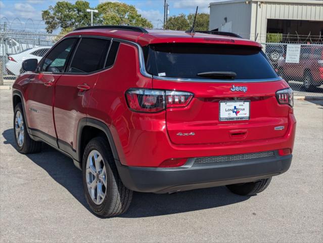 2025 Jeep Compass Latitude 4x4 2025 Jeep Compass Latitude 4x4