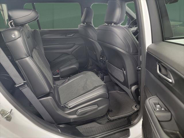 2025 Jeep Grand Cherokee L Altitude X 4x4