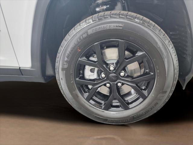 2025 Jeep Grand Cherokee L Altitude X 4x4