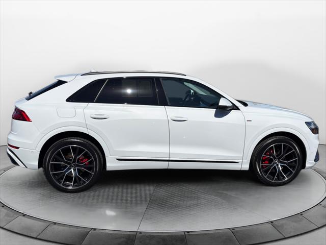 2021 Audi Q8 Premium Plus 55 TFSI quattro Tiptronic