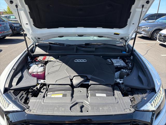 2021 Audi Q8 Premium Plus 55 TFSI quattro Tiptronic