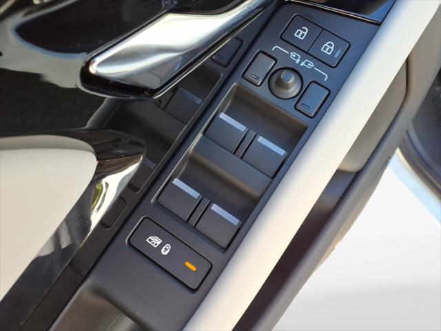 2026 Land Rover Range Rover Evoque Core S