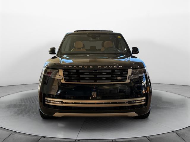 2025 Land Rover Range Rover P530 SE