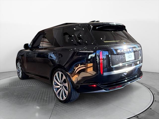 2025 Land Rover Range Rover P530 SE