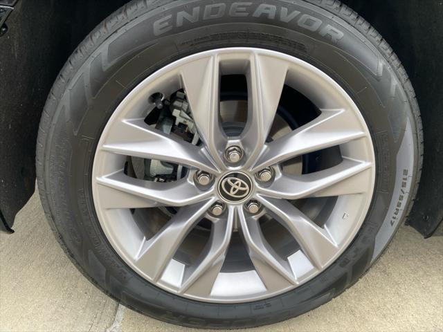 2020 Toyota Avalon XLE