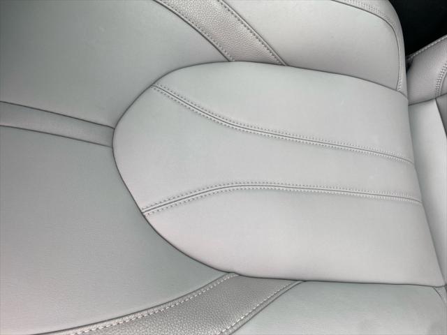 2020 Toyota Avalon XLE