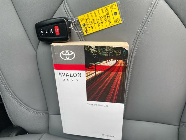 2020 Toyota Avalon XLE