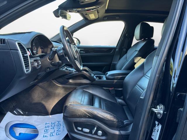 2020 Porsche Cayenne Unknown