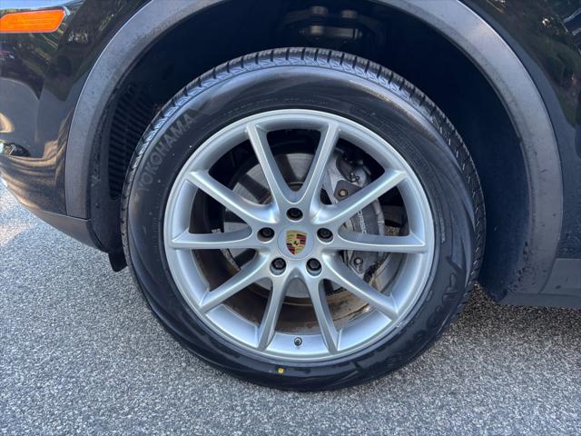 2020 Porsche Cayenne Unknown