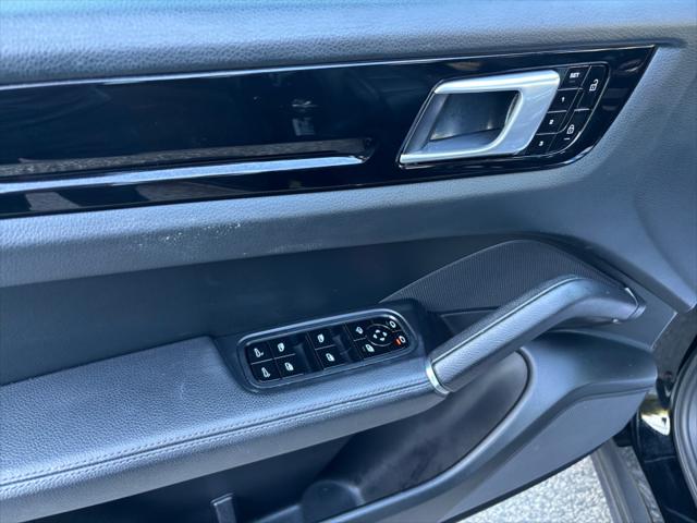 2020 Porsche Cayenne Unknown