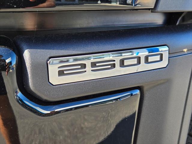 2026 GMC Sierra 2500HD Crew Cab, Standard Bed, Denali, 4WD