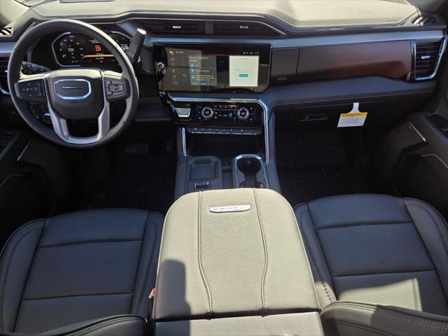 2026 GMC Sierra 2500HD Crew Cab, Standard Bed, Denali, 4WD