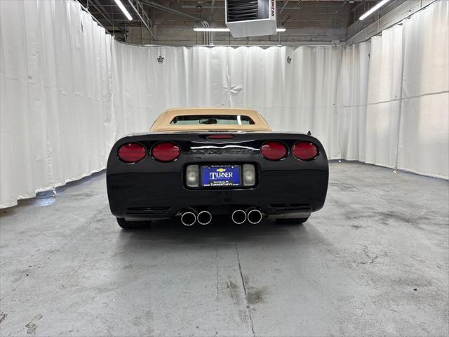 2001 Chevrolet Corvette Base
