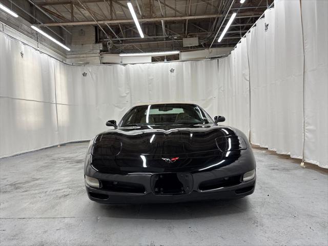 2001 Chevrolet Corvette Base