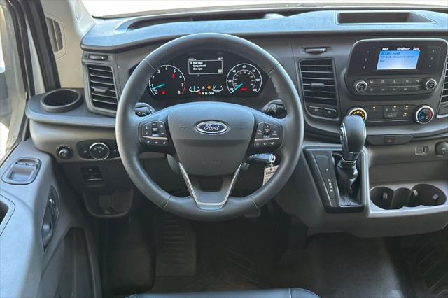 2025 Ford Transit Cargo Van Base