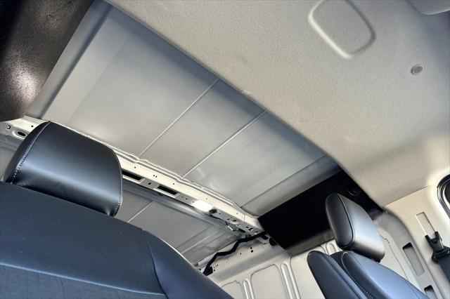2025 Ford Transit Cargo Van Base