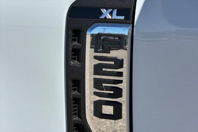 2025 Ford F-250 XL