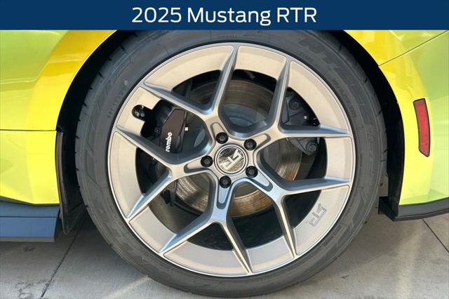 2025 Ford Mustang GT Premium Fastback