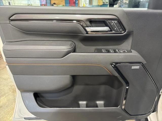 2026 GMC Sierra 2500HD Crew Cab, Standard Bed, AT4, 4WD